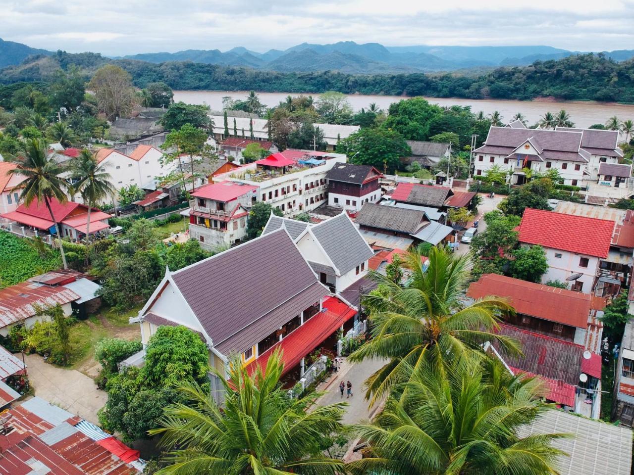 Singharat Boutique House Bed & Breakfast Luang Prabang Exterior photo